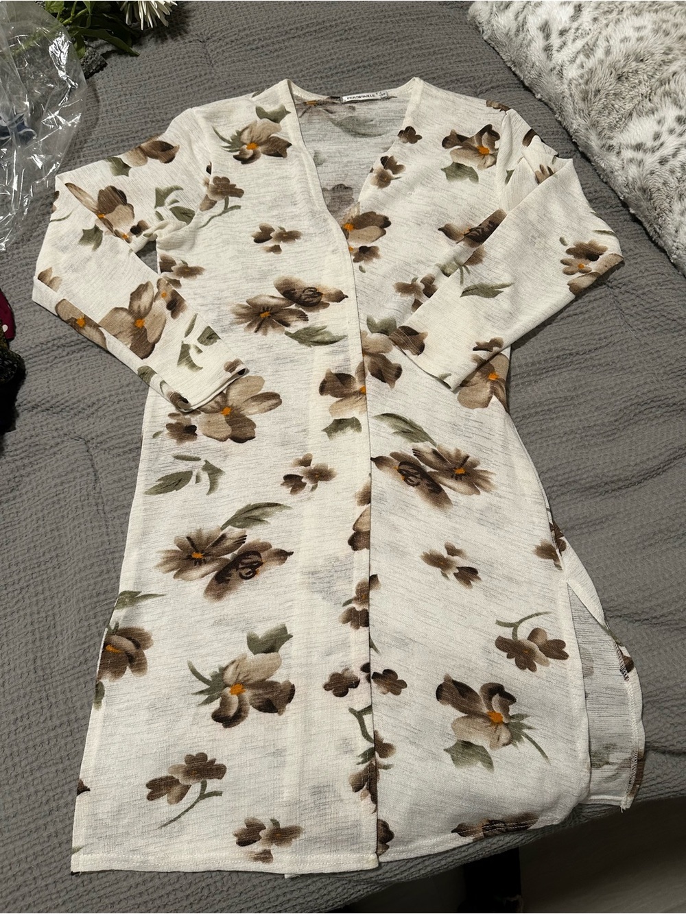Women's Cream Floral Long lightweight floral Cardigan
